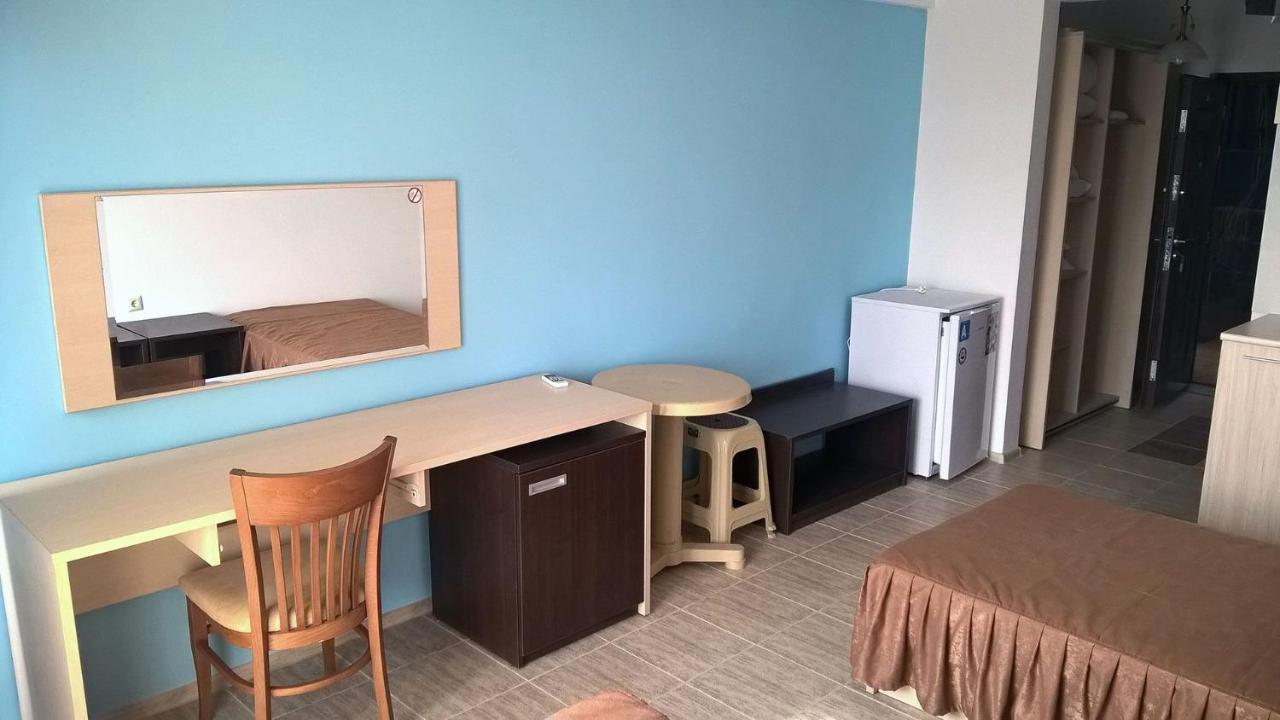 Villa Reni Sveti Vlas, Sea View Studio Bagian luar foto