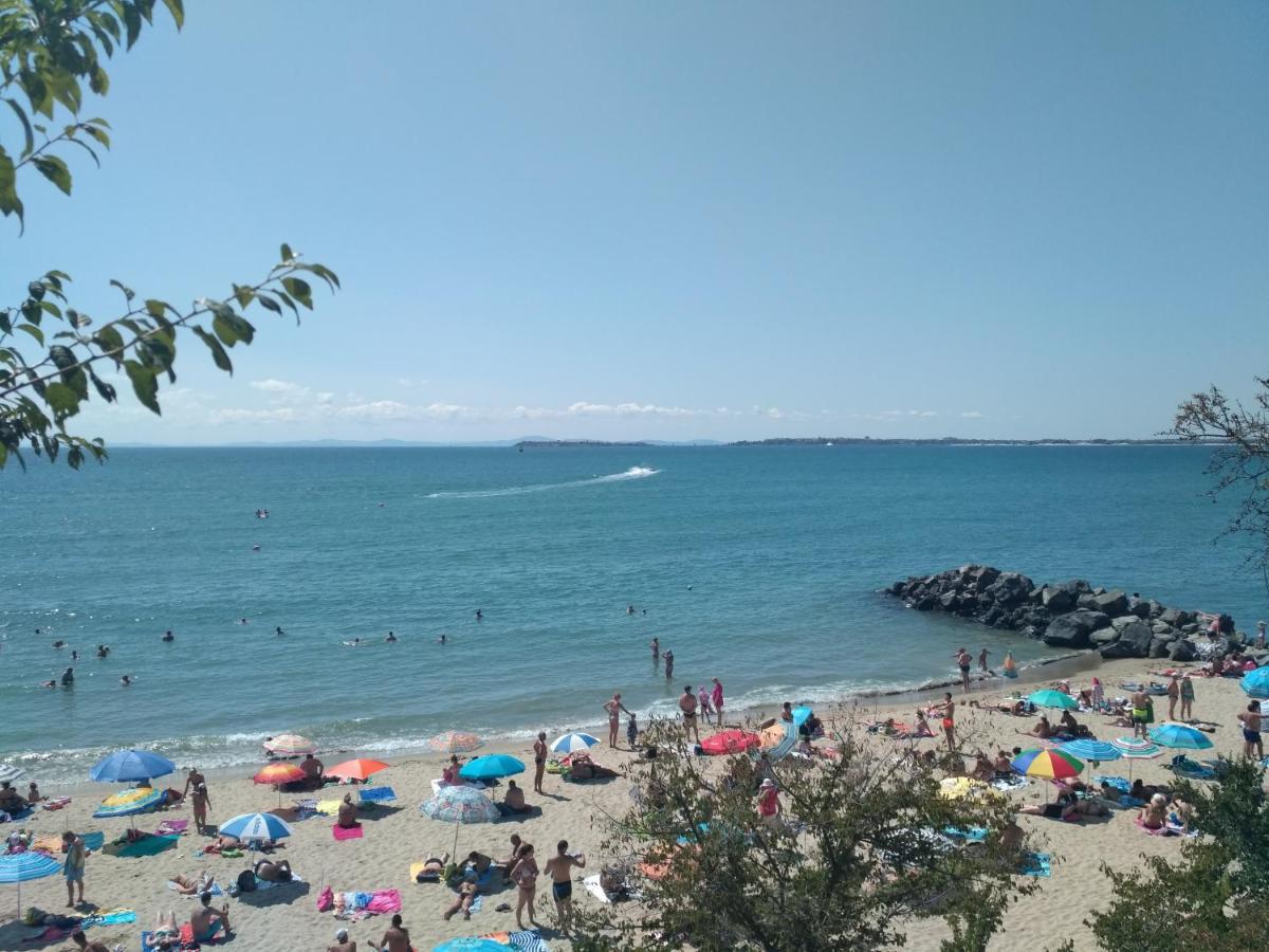 Villa Reni Sveti Vlas, Sea View Studio Bagian luar foto